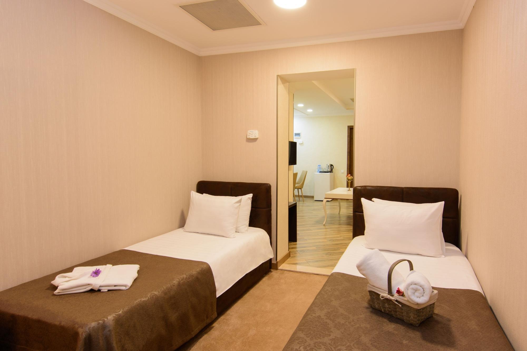 King David Hotel Tbilisi Exterior foto